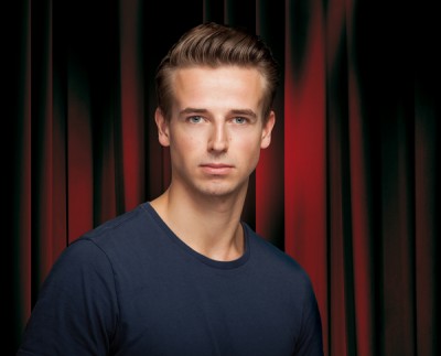 Sie sucht ihn 06886
